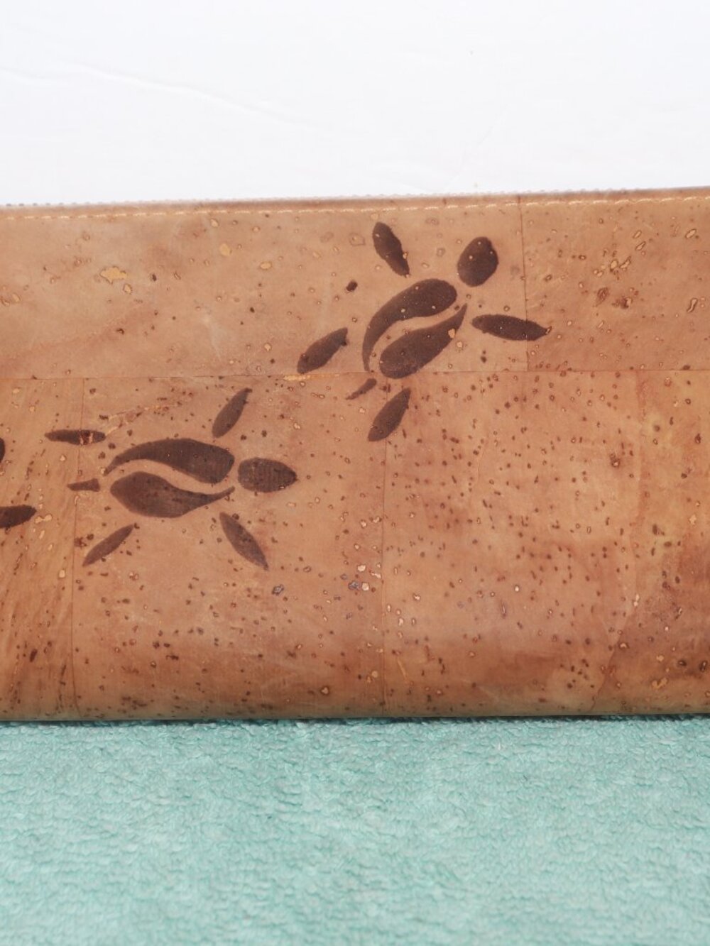 Natural Cork Women's Wallet Zip Open 100% Cortica 8 X 4" Turtles